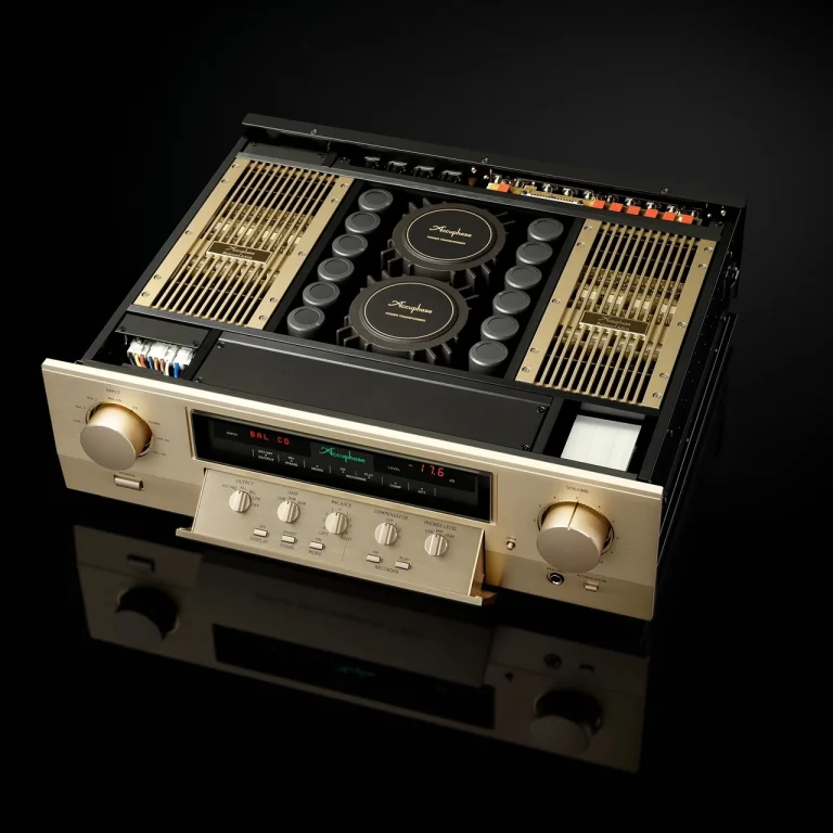 Accuphase C3900S preamplificador