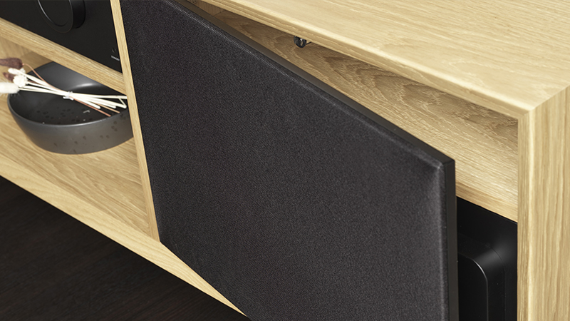 Halvside_vertikalt_800x450_CS1_2 Altavoz CS-1 en gabinete
