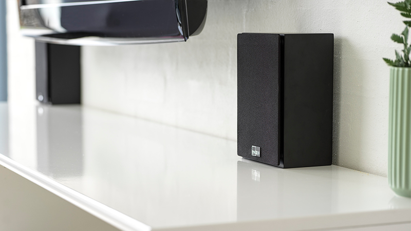 Altavoces Lyngdorf MH-3 en negro